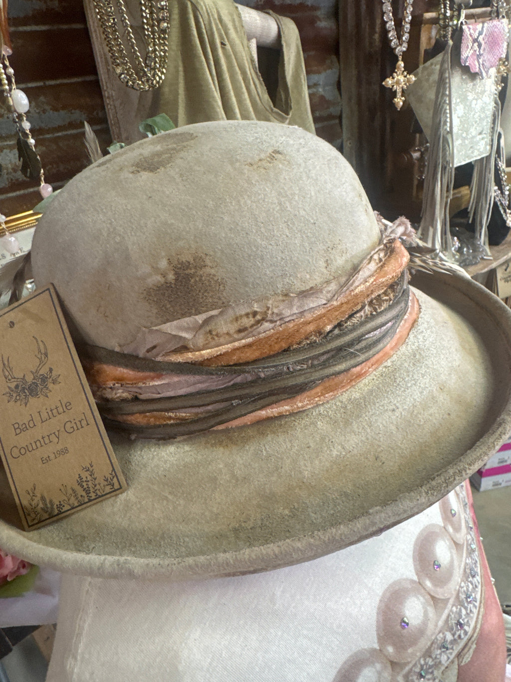 Glam Vintage Hat