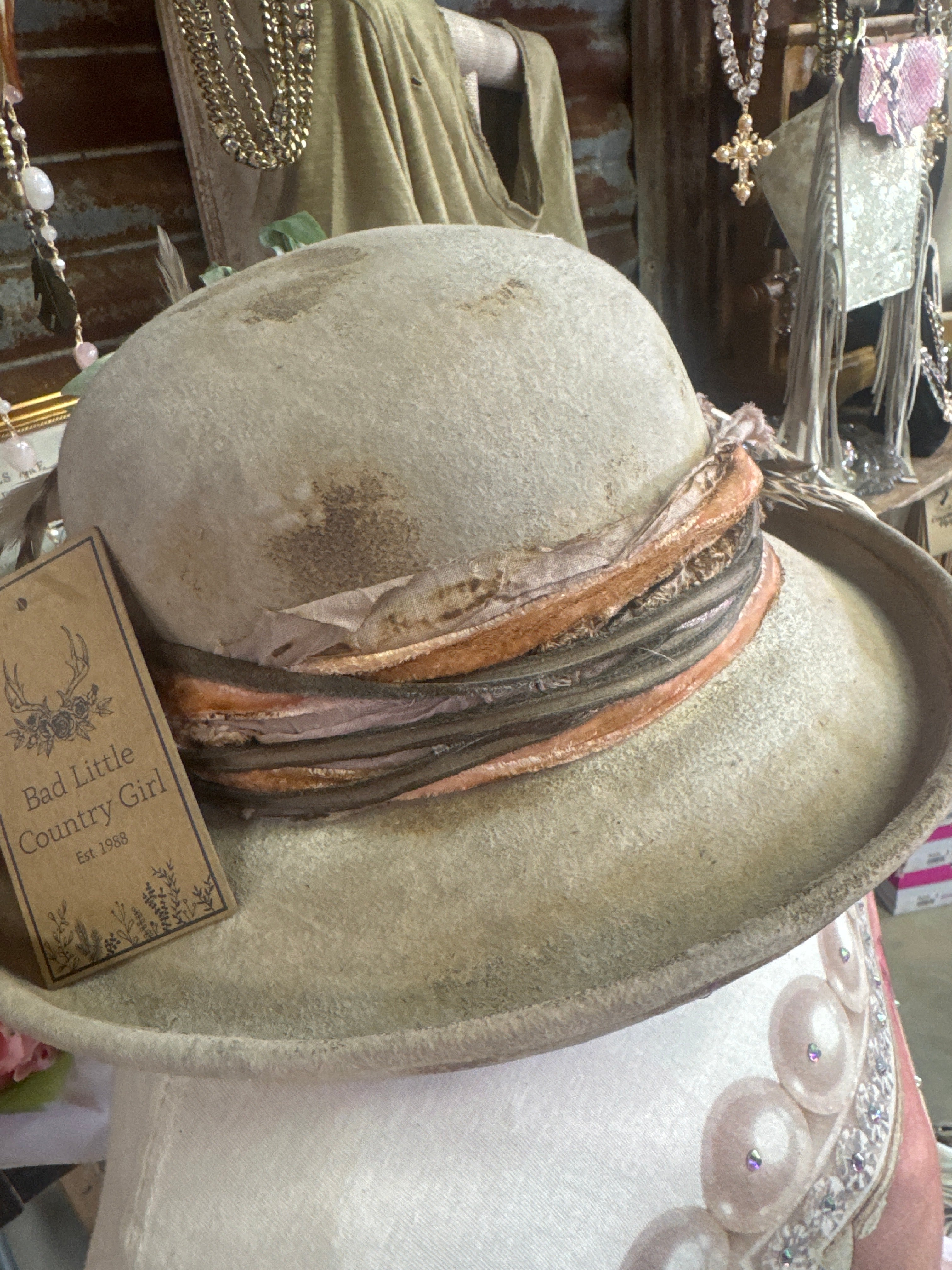 Glam Vintage Hat
