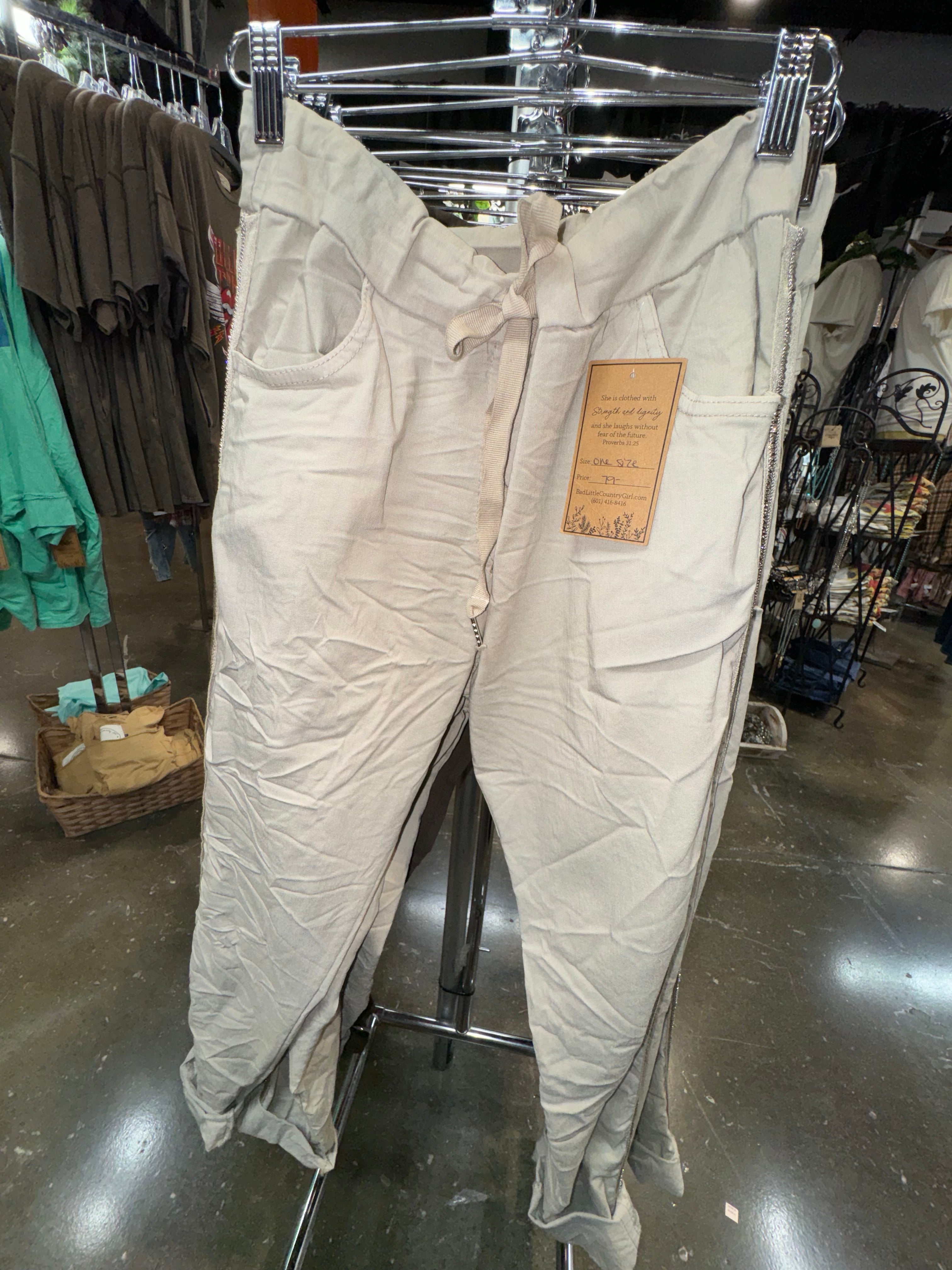 Rhinestone Jogger (One Size)