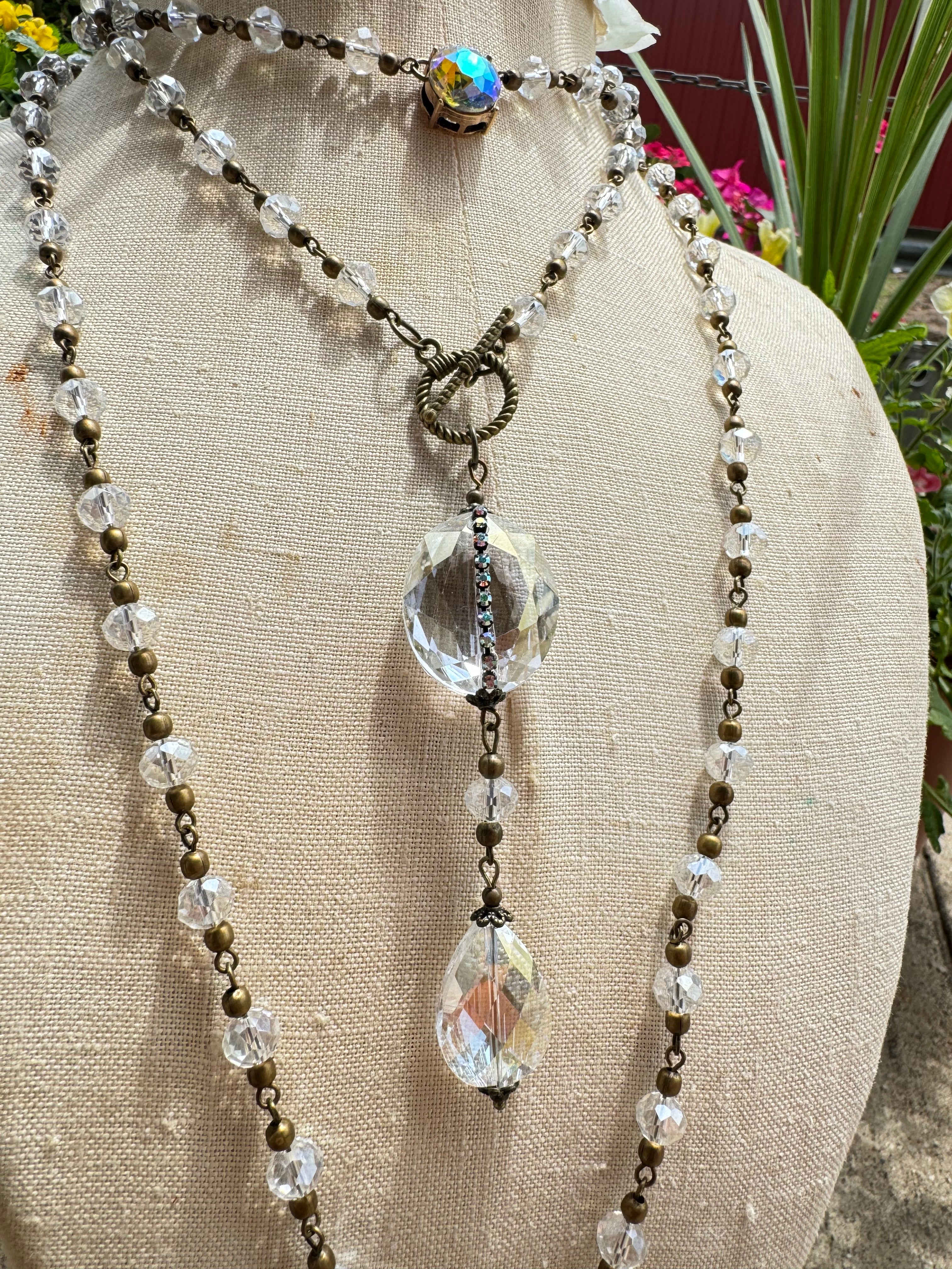 Clear Crystal (Short) Necklace