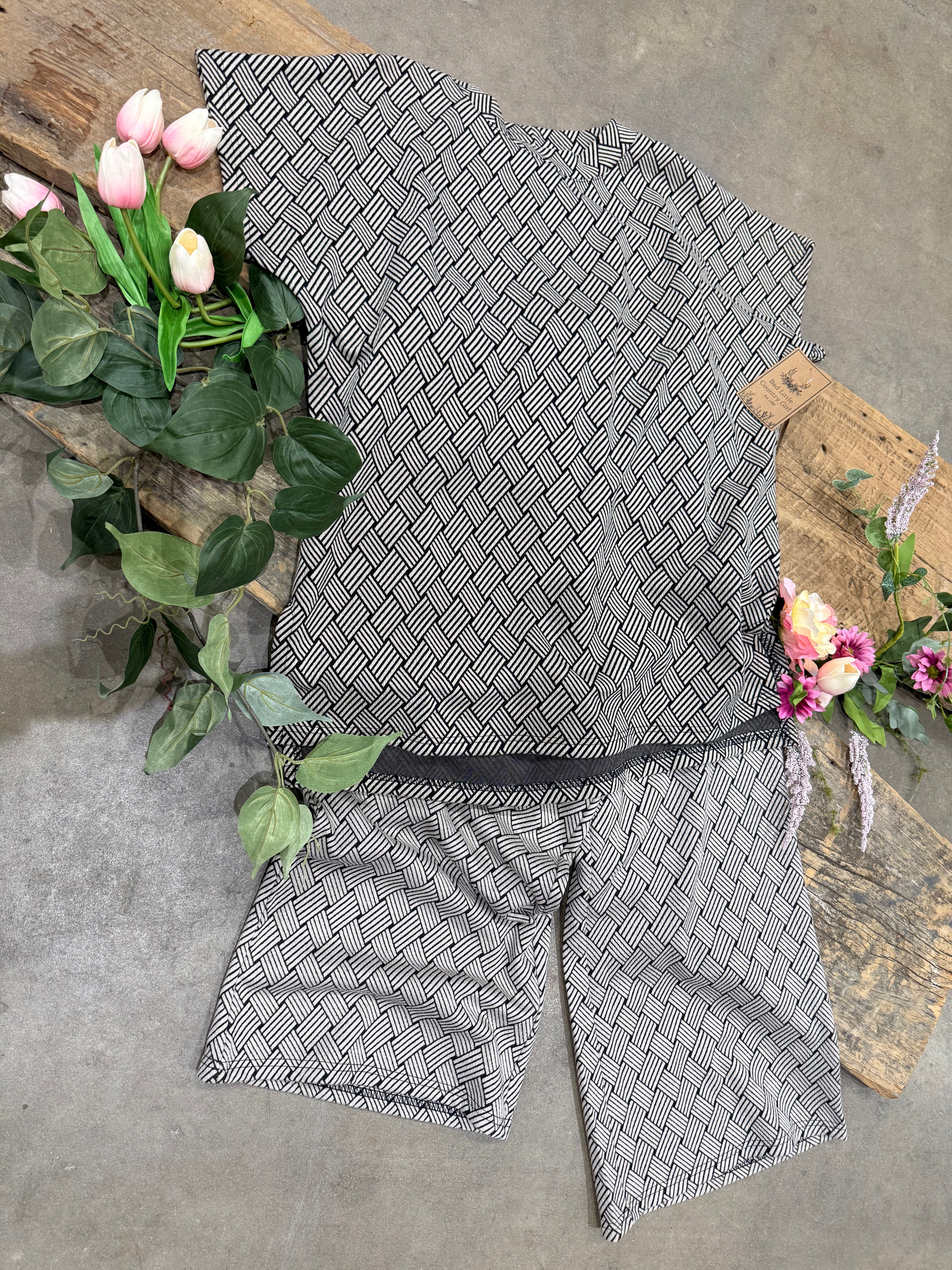 Black & Tan "basket weave" lounge wear 2PC set