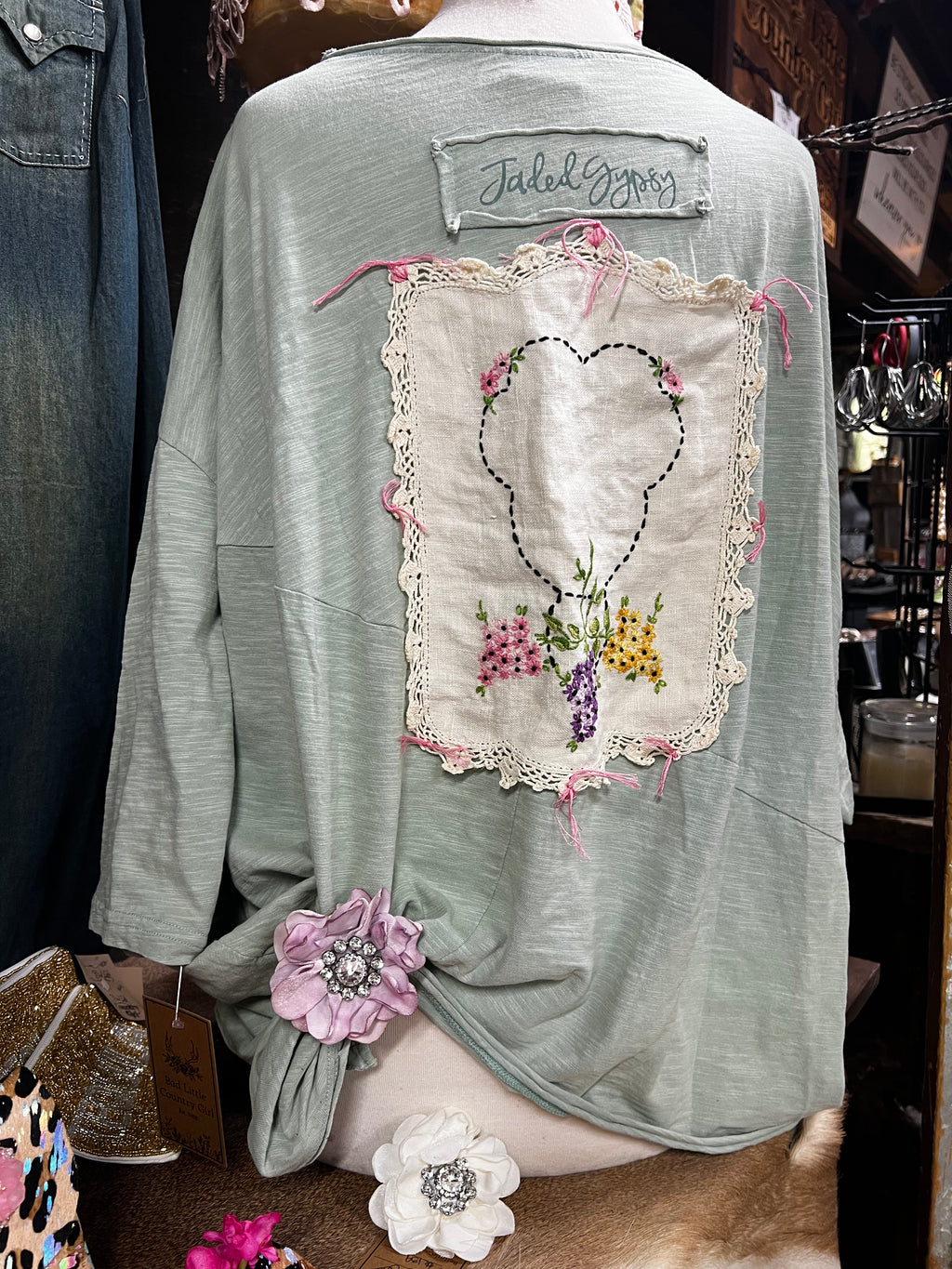 Vintage Doily - JadedGypsy