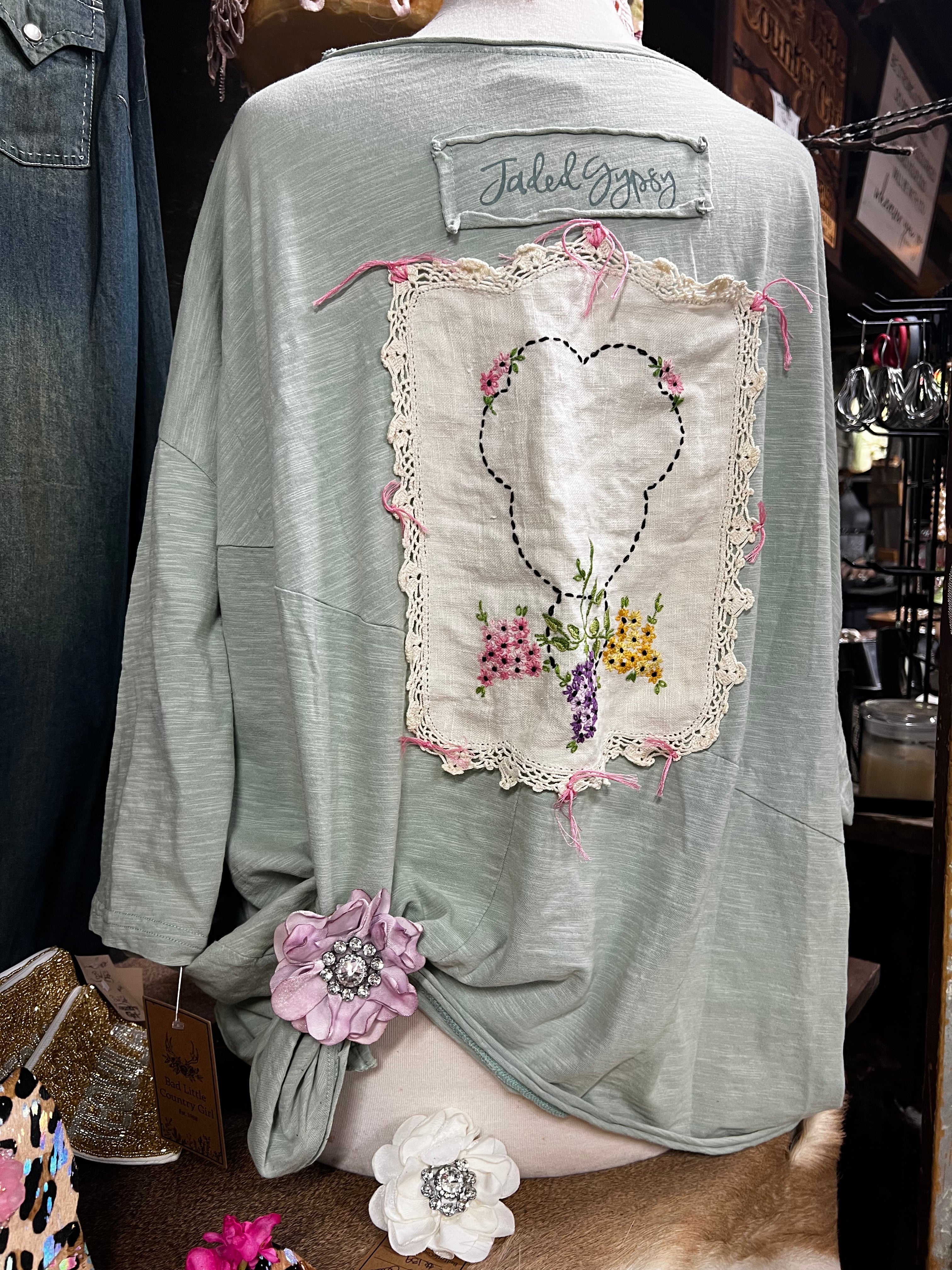 Vintage Doily - JadedGypsy