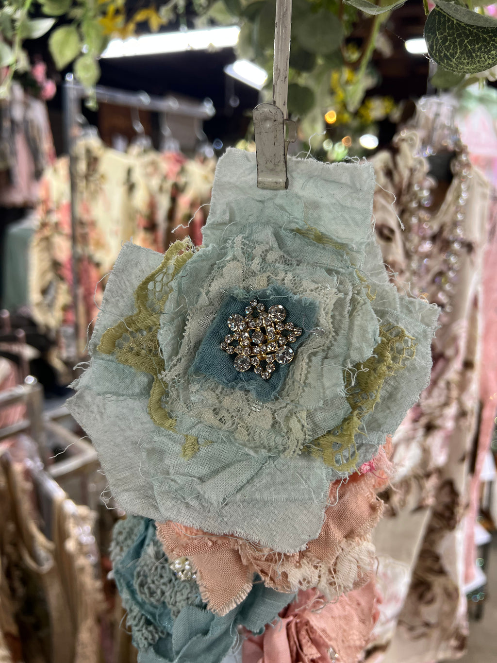 Flower Shirt Clips