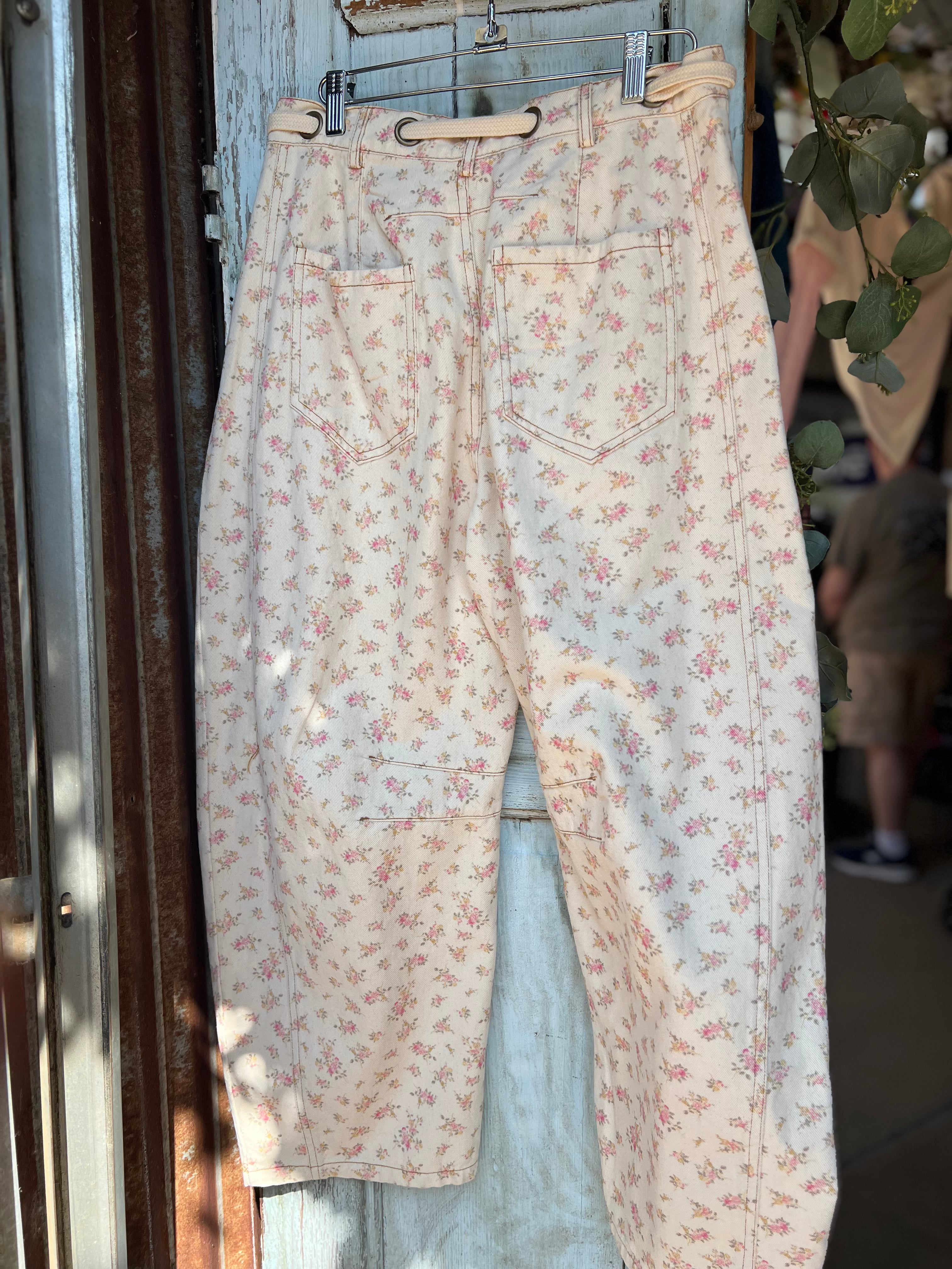 Rosé Drift Barrel Jeans