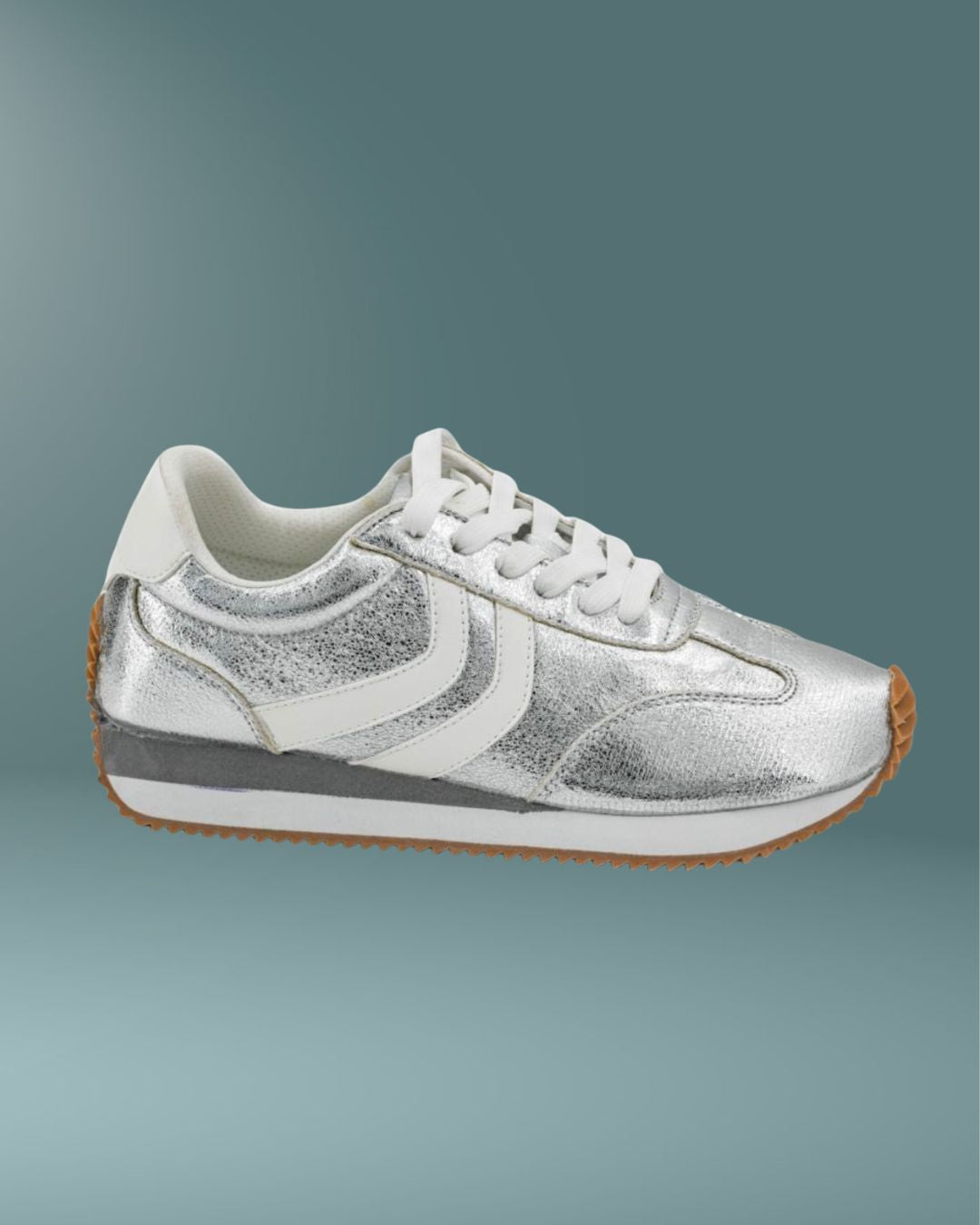 Kick Off - Silver Crinckle Metallic -Corkys