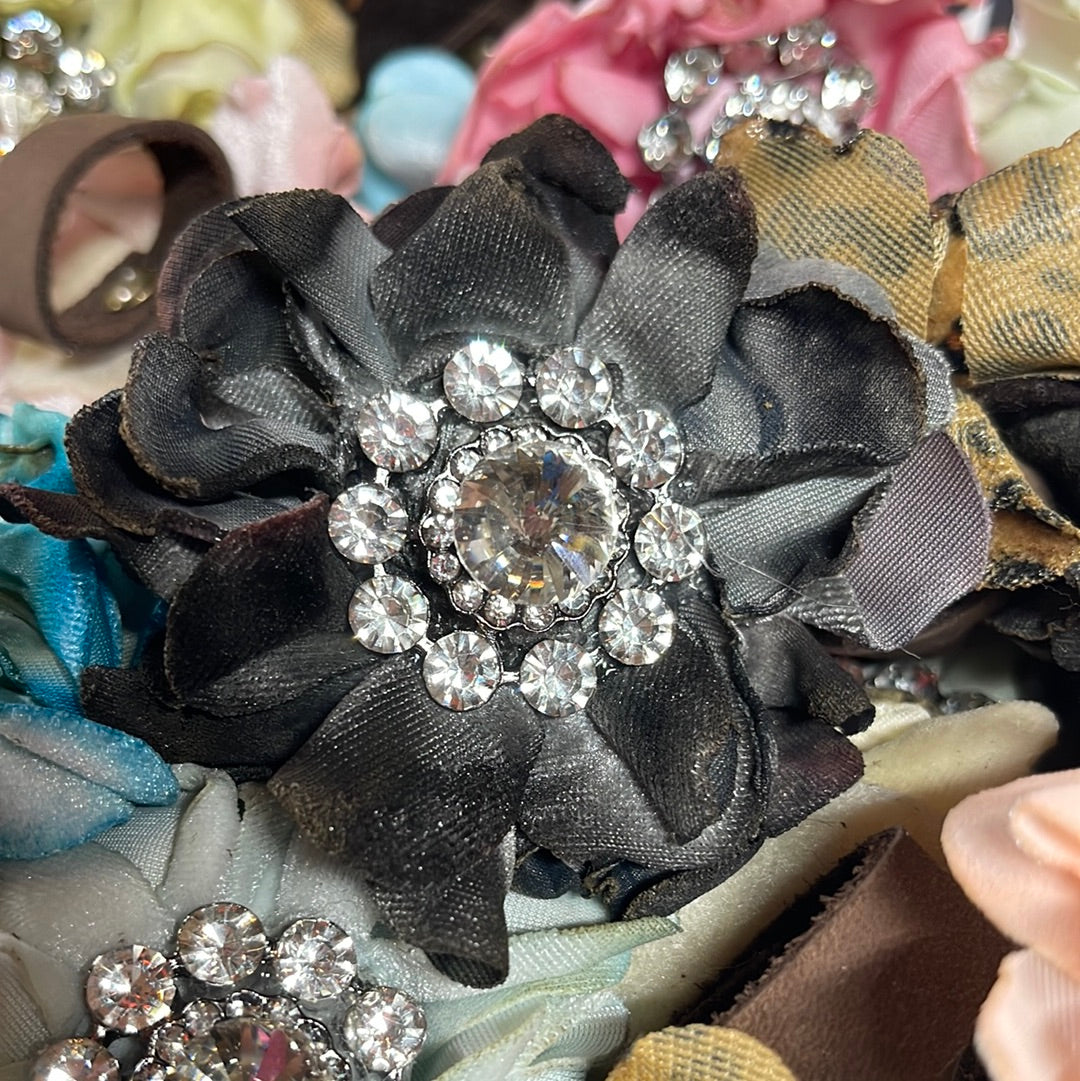 Flower Shirt Pulls